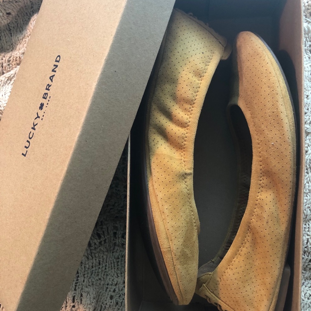 LUCKYBRAND Golden Root ECHO3 ballet flats